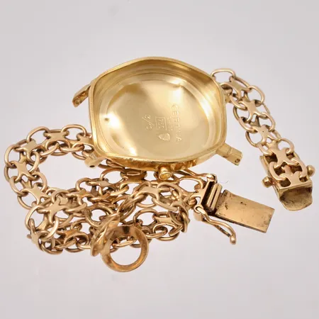 Diverse defekt guld, 18K, vikt 14,53g. 