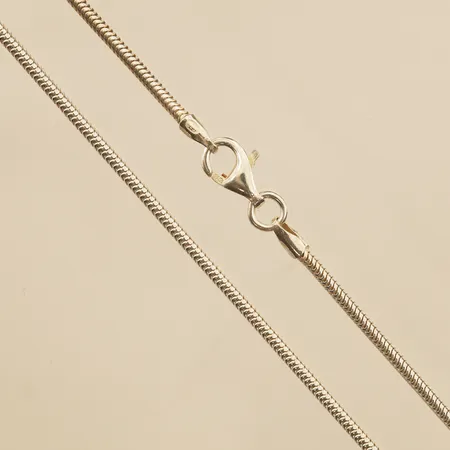 Kedja Ormlänk, längd 42cm, bredd 1,6mm, 925/1000 silver Vikt: 4,7 g