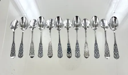 Kaffeskedar, längd 11,5 cm, silver 830/1000 Vikt: 113,8 g