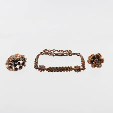 Bronssmycken 3 st Finland,Lava.