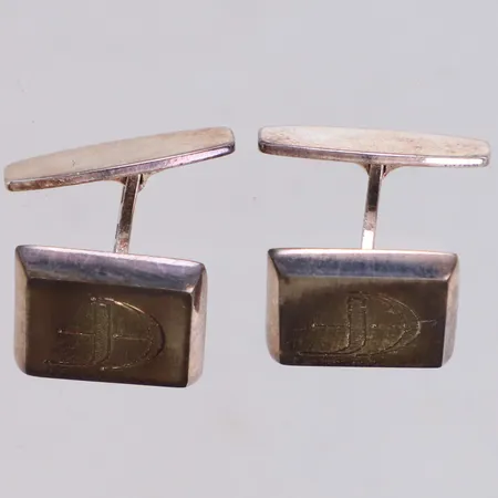 Ett par manschettknappar med monogram, 16x16mm, Danmark 925/1000 Silver Vikt: 14,4 g