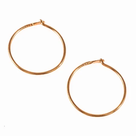 Läkringar Ø 17 mm i 18K guld. De är 0,8 mm breda och väger 0,7g. 