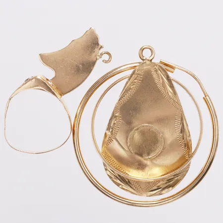 Diverse guld, defekter, gravyr, 18K  Vikt: 5,2 g