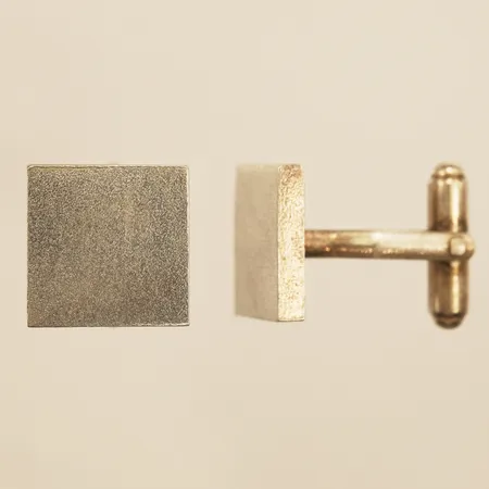 Ett par manschettknappar, 16x16mm, år 2007, 925/1000 silver Vikt: 20 g