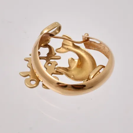 Diverse defekt guld, 18K, vikt 1,39g.