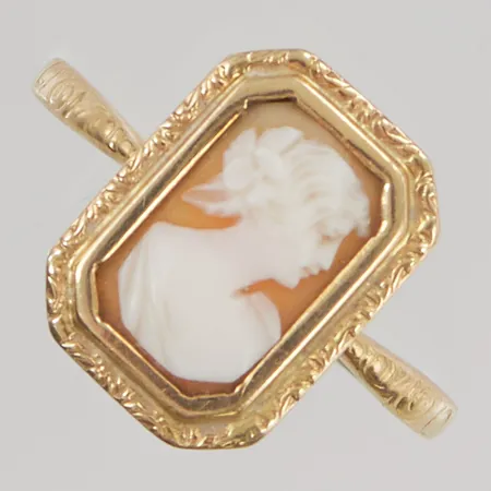 Ring Camé Ø18¾, bredd:14mm, 18K 2,1g.