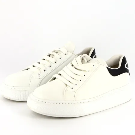 Sneakers Prada Macro, stl 36½, fint använt skick, med dustbag