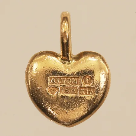 Hänge hjärta, längd 13,9mm inklusive ögla, bredd 10,2mm, Alton Falköping 1996, repor, 18K Vikt: 2,6 g