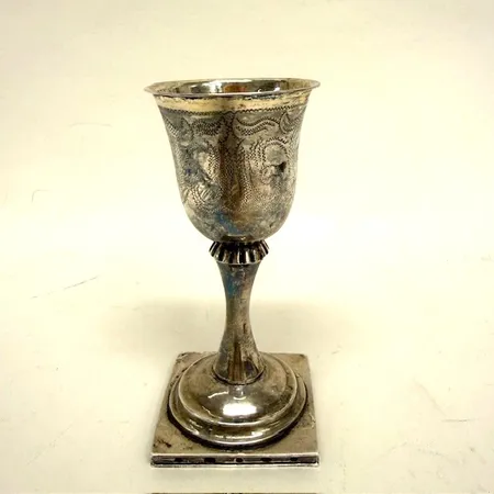 Supkalk, höjd 12cm, ciselerad dekor, monogram, förgylld insida, stämplad ILK, år 1836, bucklor, 830/1000 silver Vikt: 45,2 g