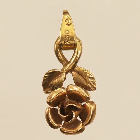 Hänge ros, längd 20mm inkl ögla, bredd 8mm, 18K  Vikt: 1,1 g