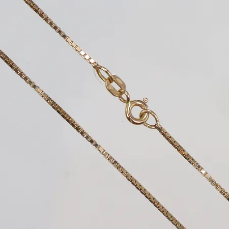 Halskedja Venezia, längd 39cm, bredd 1mm, 18K Vikt: 3,9 g