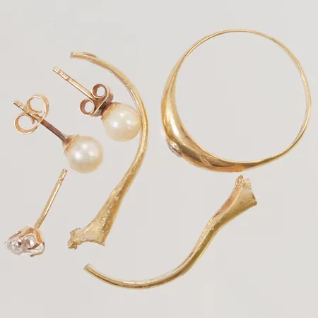 Diverse guld, defekt, 18K 4,9g.