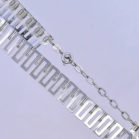 Collier längd 41+4,5 cm, bredd 13 mm, silver 830/1000. Vikt: 21,3 g
