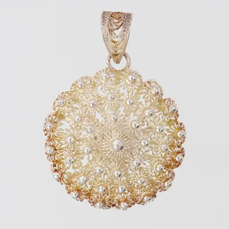 Hänge med filigranarbete, 27x20mm ink ögla, Silver 925/1000.  Vikt: 2,8 g