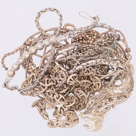 Diverse defekta kedjor 925/1000 silver Vikt: 54,4 g