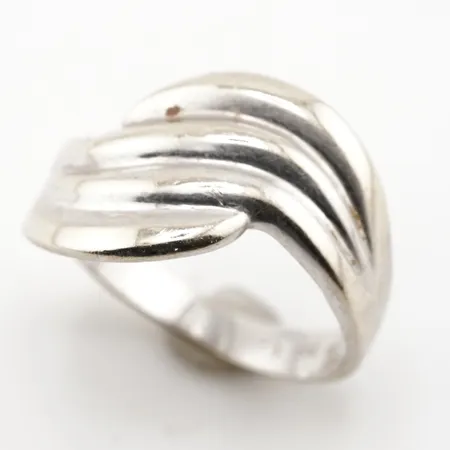 Ring, vitguld, stl 17½(54), bredd 12mm, 14k Vikt: 3 g