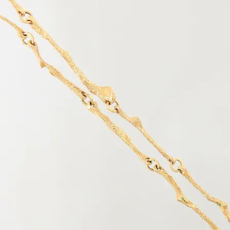 Collier, Lapponia, Finland, år 1975, längd ca 72cm, bredd 2-6mm, 14K  Vikt: 22,3 g