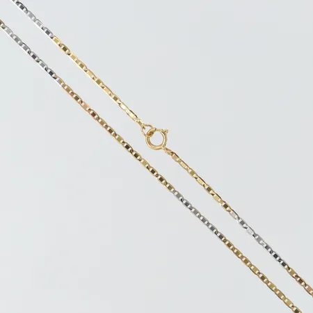 Kedja platt marina, längd 48cm, bredd 1,2mm, tvåfärgat 18K.  Vikt: 1,3 g