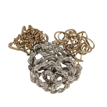 Diverse silversmycken, 835-925/1000, defekta  Vikt: 12,7 g