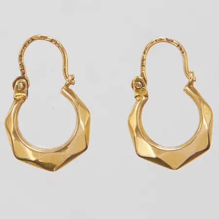 Örhängen creoler Ø13,8-14mm, svenska stämplar, något skeva, 18K Vikt: 2,4 g