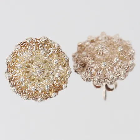 Ett par örhänge med filigranarbete, Ø16mm, Silver 925/1000.  Vikt: 4,3 g