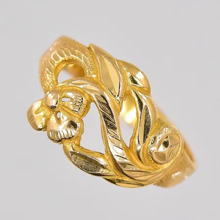 Ring, stl 18, ojämn skena, 21K Vikt: 3,6 g