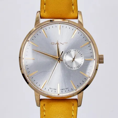 Armbandsur GANT, Ø 38mm, N W1092, i metall med läderband, quartz, står stilla, i behov utav batteribyte 