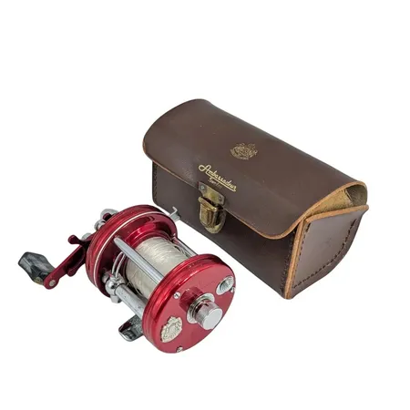 Fiskerulle ABU Ambassadeur no 6000 med fodral, mindre bruksmärken