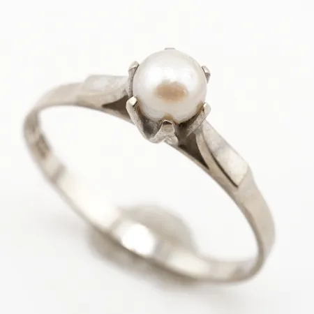 Ring m pärla, stl 17(53), 18k Vikt: 1,6 g
