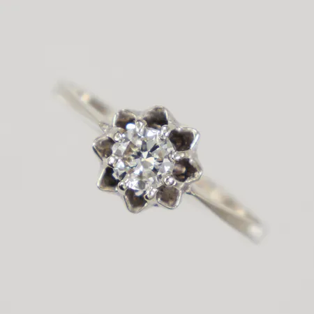 Ring med diamant 1x 0,35ct, stl 17, bredd 2mm, vitguld, 18K Vikt: 2 g