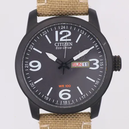 Herrur Citizen eco-drive Ø42mm, dag/datum, tygband