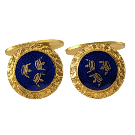 Manschettknappar, ett par, "TRE KRONOR", äldre tillverkning, gulmetall, Ø16,5 mm, Lagerströms Mjölby, fint skick med felfri emalj