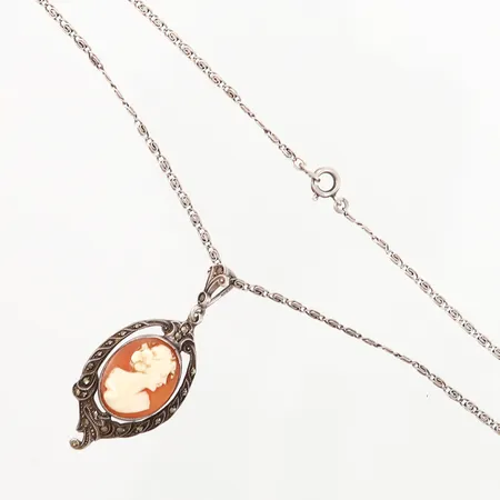 Kedja silver med hänge camé 63cm, hänge: 46x20mm, silver 830/1000 Vikt: 9 g