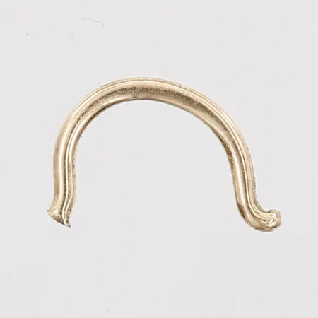 Del av örhänge, längd: 8mm, 14K guld.  Vikt: 0,1 g