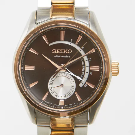 Herrur Seiko Presage Automatic stål/doublé Ø42mm automatisk datum gångreservindikator ref.nr: 4R57-00A0/SSA308J1 serienr: 641810 stål/doublélänk med viklås extra länkdelar box inga övriga tillbehör