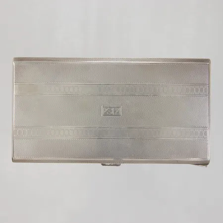 Cigarettetui, ca 15x8cm, gravyr invändigt, fläckar, repor, Silver 800/1000 Vikt: 185,1 g