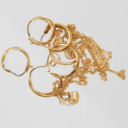 Diverse guld defekta, 18K Vikt: 3,9 g