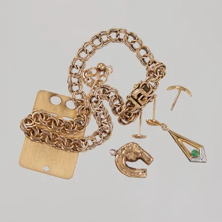 Armband, 2 hängen, 4 udda örhängen, defekta, 18K,  Vikt: 11,4 g