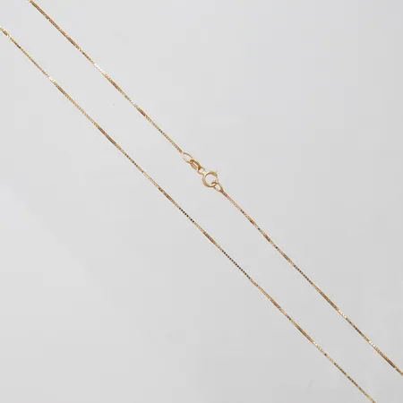 Kedja Venezia, längd: 40,1cm, bredd: 0,8mm, italienska stämplar, 18K Vikt: 1,8 g