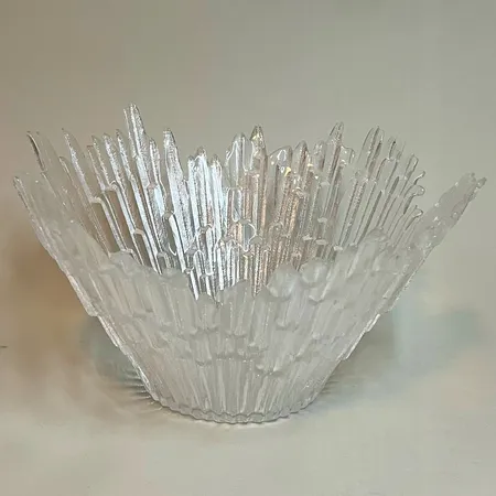 Glasskål Humppila av Tauno Wirkkala, Norrsken höjd 21cm Skickas med paket.