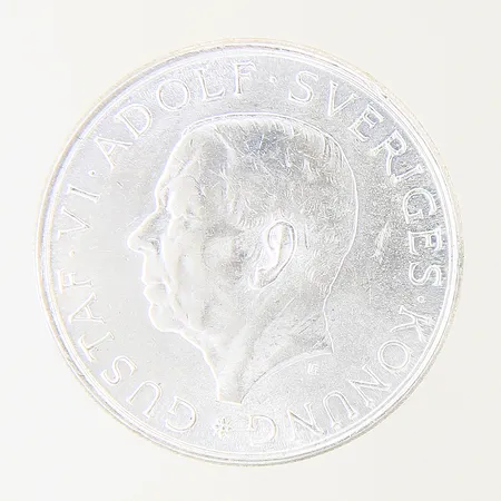 Mynt, Gustaf VI Adolf Sveriges Konung, Plikten framför allt, 10 kr, Ø32mm, 1882-1972, plastfodral, silver 835/1000 Vikt: 17,9 g