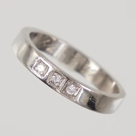 Ring stl 18 med briljantslipade diamanter 3 x 0,02ct, gravyr, vitguld, 18K,  Vikt: 5,3 g