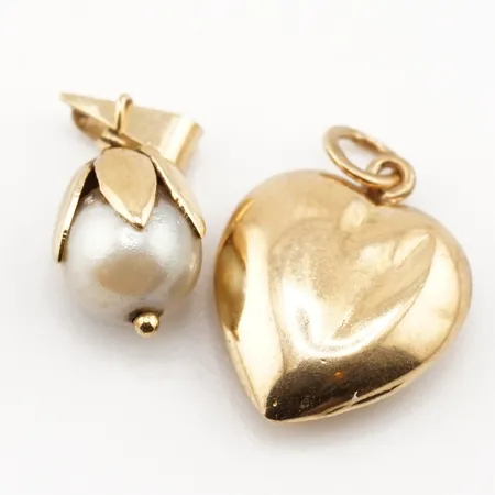 Diverse guld, 18k, bruttovikt 1,6gr Vikt: 1,6 g