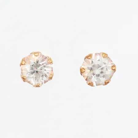 Ett par örhängen vita stenar, Ø4,1mm, stift, utan stoppar, 18K  Vikt: 0,4 g