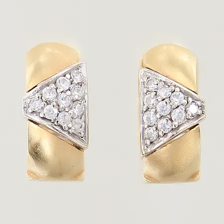 Ett par örhängen med vita stenar, Ø6mm, vitguldsdetaljer, ostämplade, 14K  Vikt: 5,8 g