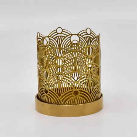 Ljuslykta Lunar mässing, 7cm, Ø 55mm, Lara Bohinc, Skultuna mässingsbruk