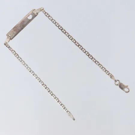 Armband med platta, längd 19cm, bredd 2,5-5,5mm, Silver 925/1000.  Vikt: 2,4 g