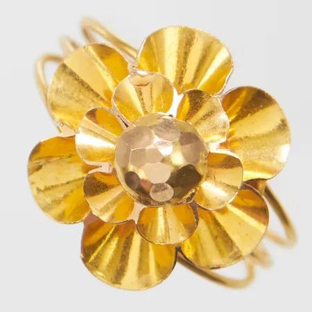 Ring blomma, stl18, bredd 2-15mm, 18K Vikt: 1,8 g