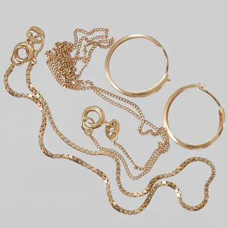 Diverse guld, defekt, 18K 3,8g.