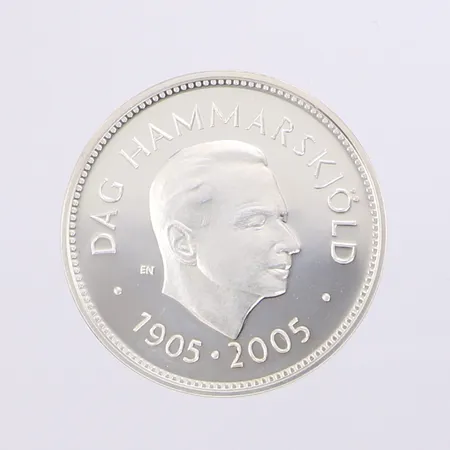 Minnesmynt 200 kr, Dag Hammarsköld 1905-2005, 925/1000 silver, plastetui Vikt: 27 g